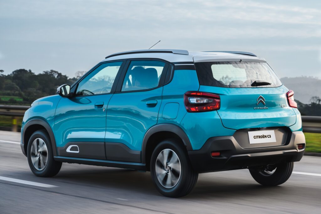 Comparativo Novo Citroën C3 x Renault Kwid x Fiat Mobi