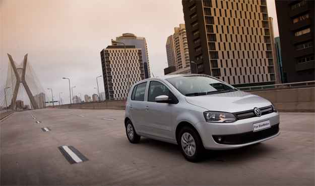 VW Fox Bluemotion 1.0 - Quando um a menos é mais