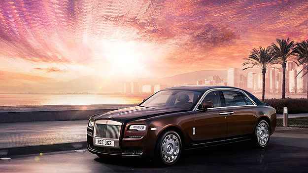 Rolls-Royce vai apresentar versão reestilizada do Ghost.