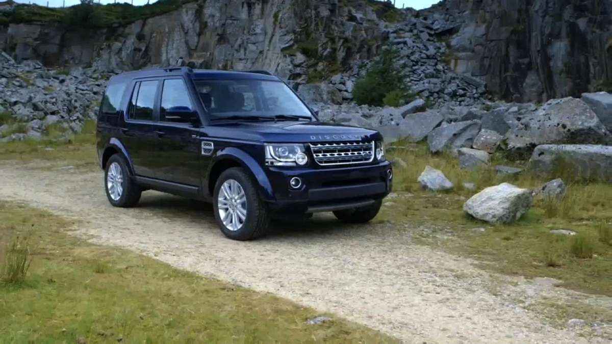 Land Rover Discovery está à venda a partir de R$ 254 mil no Brasil