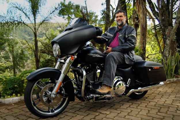 Vrum testa a Harley-Davidson Street Glide 2014