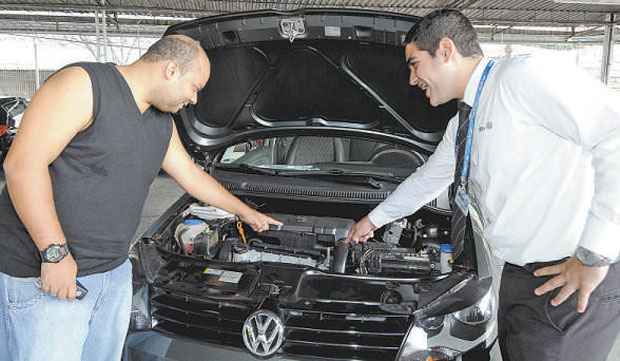 Comércio de carros zero roda devagar, mas o de usados dá sinais de retomada