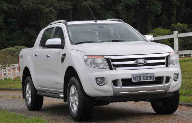 Ford apresenta Ranger 2015 com tecnologias de peso