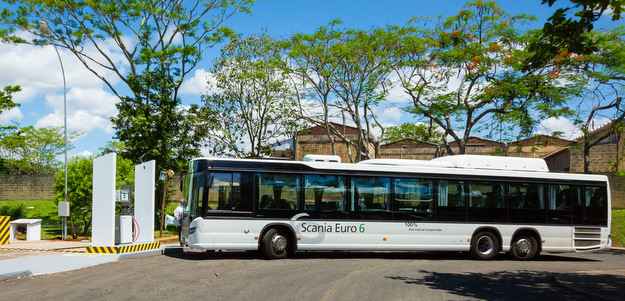 Scania e Itaipu anunciam primeiro ônibus movido a biometano do mundo