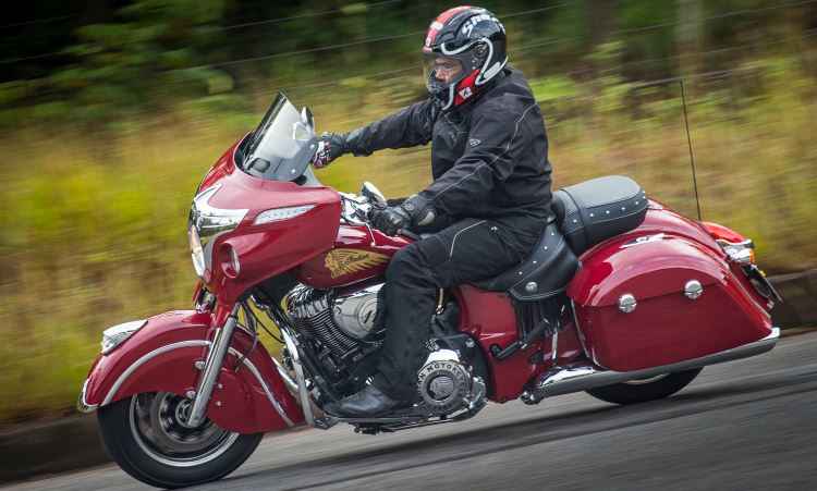 Com porte avantajado, Indian Chieftain surpreende pela agilidade