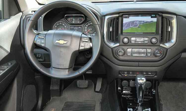 Avaliação – Chevrolet TrailBlazer LTZ V6 SIDI AT 2015 – CarPoint News