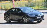 Apesar do jeitão esportivo, Toyota Corolla XRS tem desempenho dócil