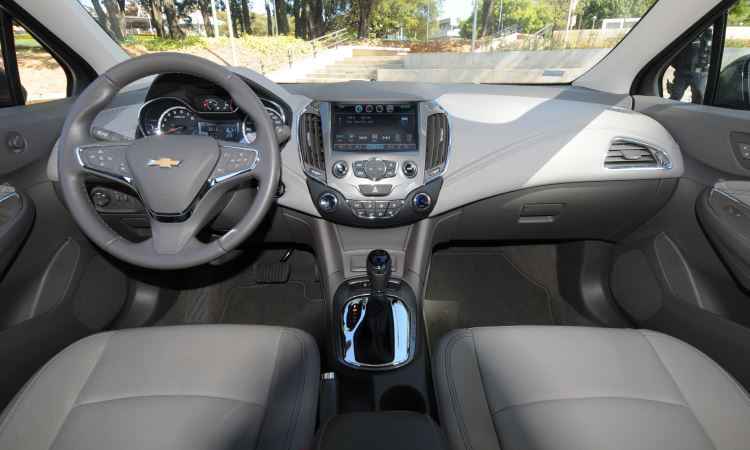 Par De Botões Paddle Shift Do Volante Chevrolet Cruze Ltz