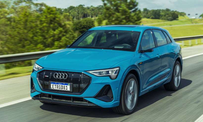 Audi apresenta o e-tron, primeiro elétrico da marca no Brasil