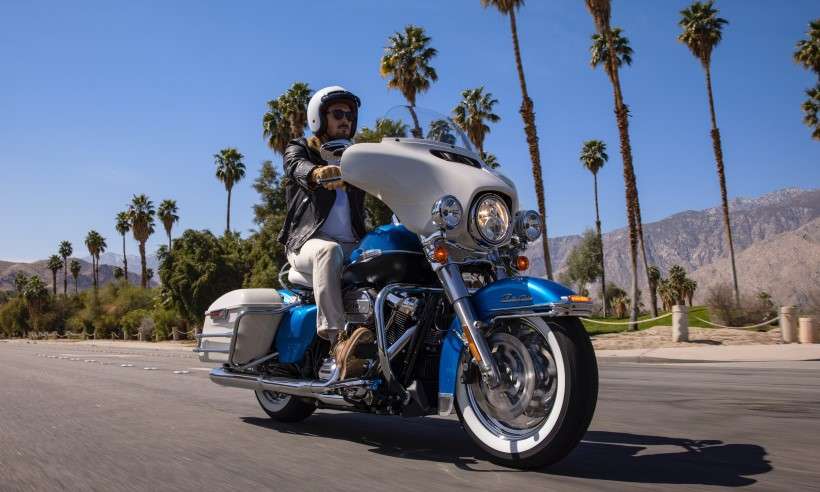 Linha 2021 Harley-Davidson Electra Glide Revival: espelho de colecionador