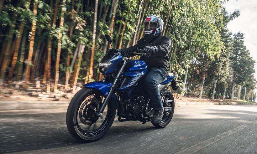 Modelo 2022 da Yamaha Fazer 250 traz novidades visuais, mas mantém motor