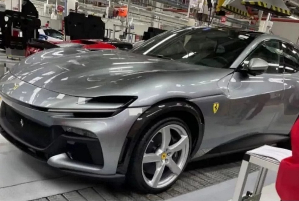 Flagra do Purosangue, o SUV inédito da Ferrari, já circulou pela internet