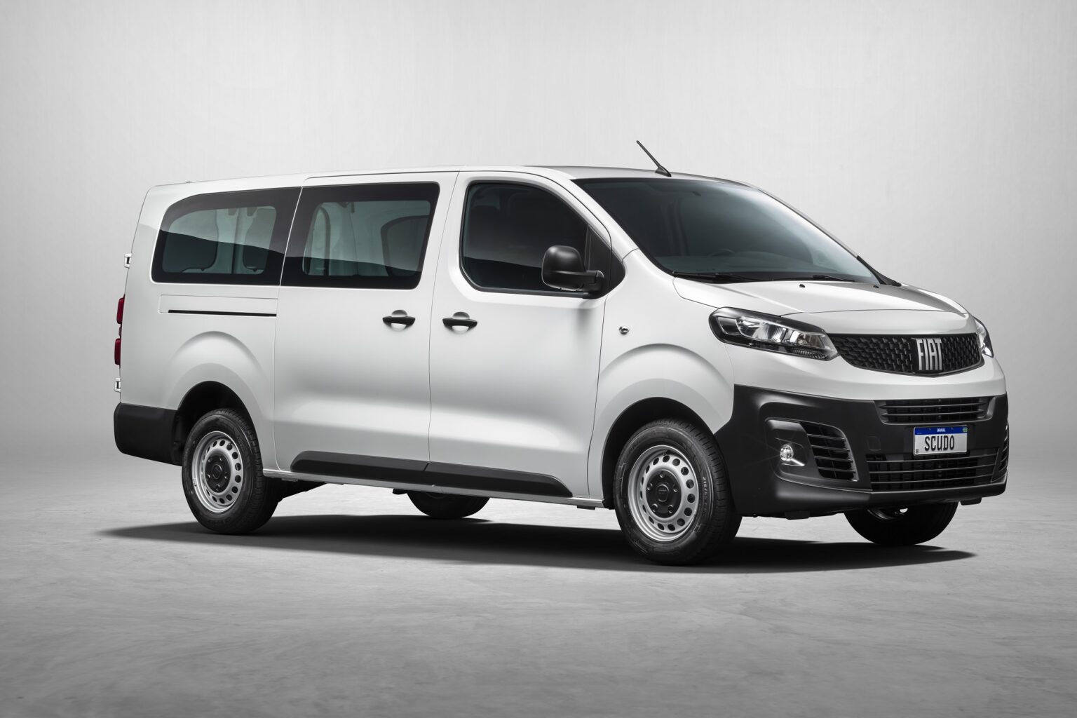 Fiat Scudo chega ao Brasil: veja preços, equipamentos e versões