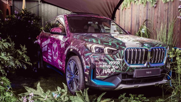 Novo BMW iX1 tem sua primeira aparição no Tomorrowland