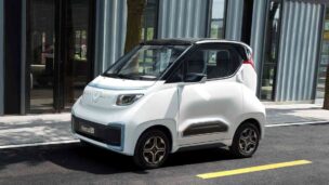 Vendido por R$ 16 mil, Wuling NanoEV é carro elétrico realmente popular