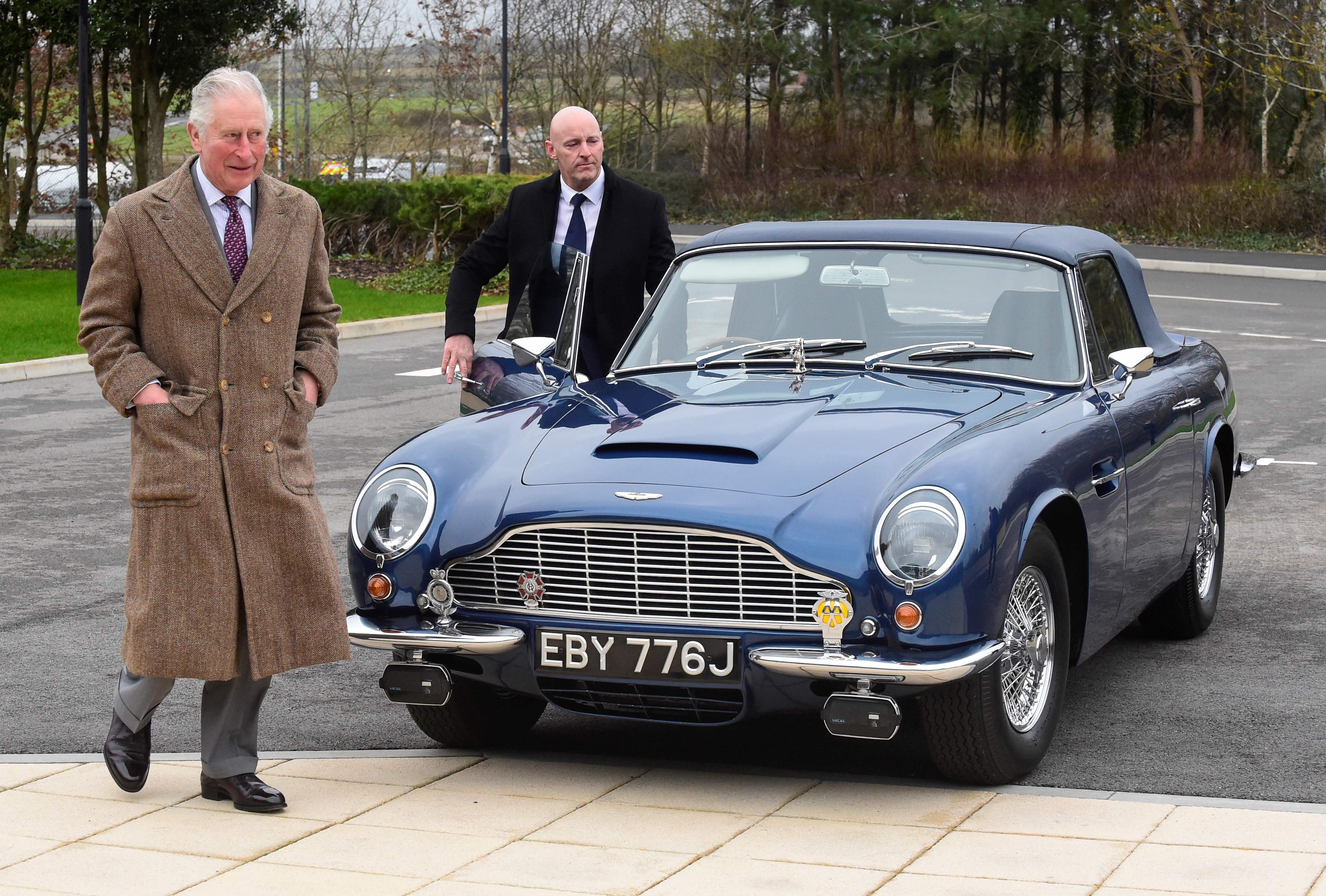 Rei Charles III Aston Martin DB6