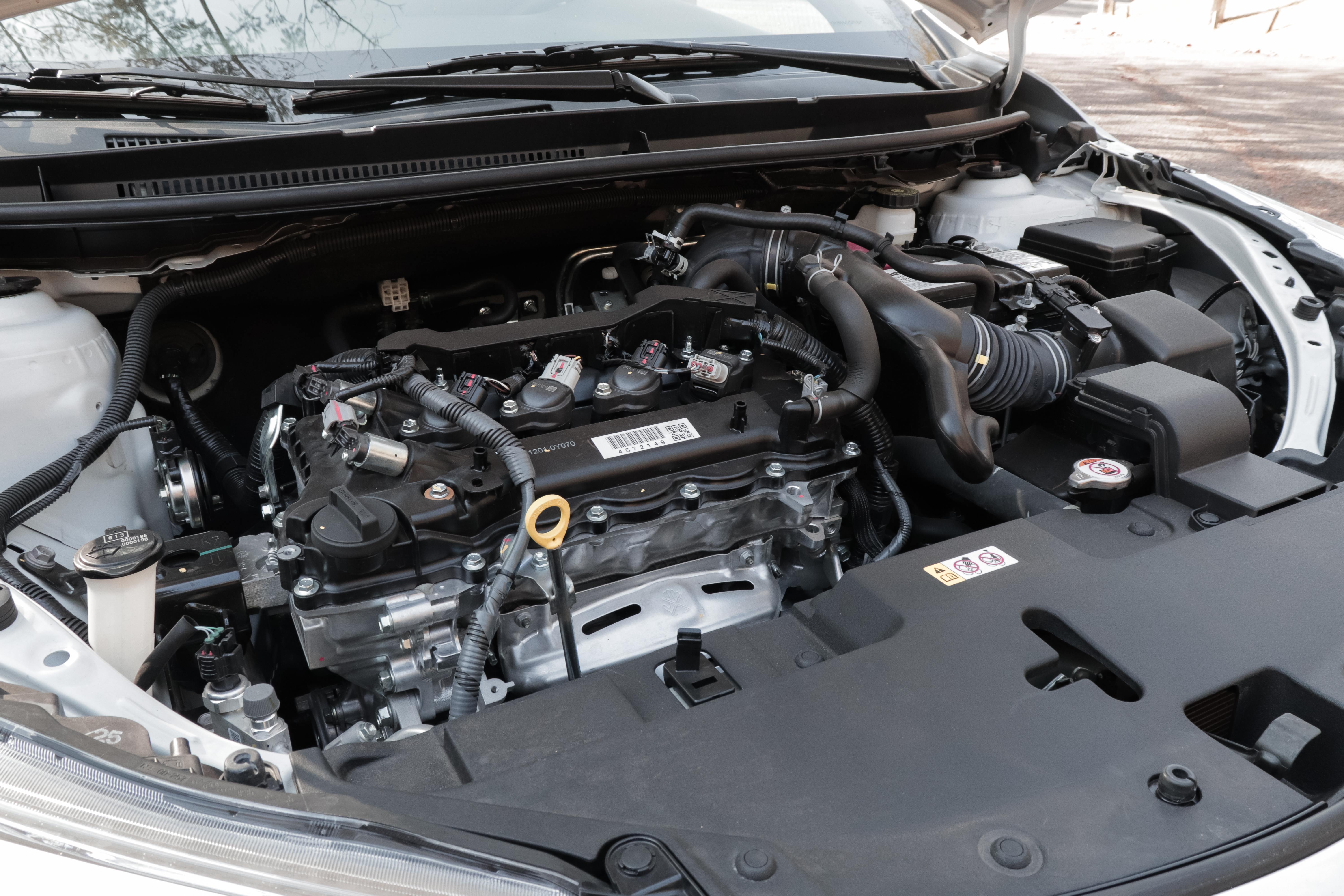 Motor do Toyota Yaris 2023 XS 1.5 automático.