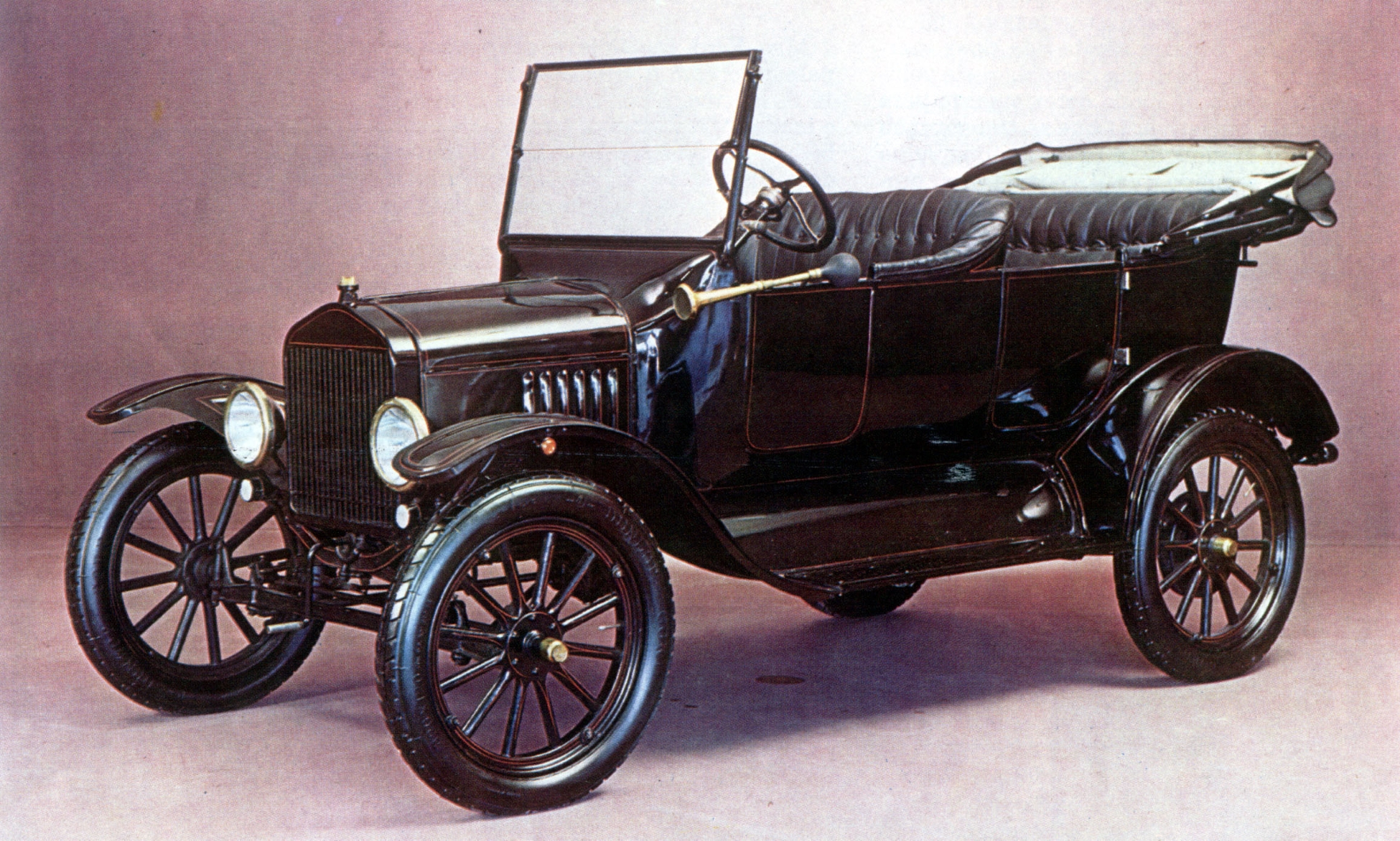O velho Henry Ford era contra o pedal da embreagem - Vrum