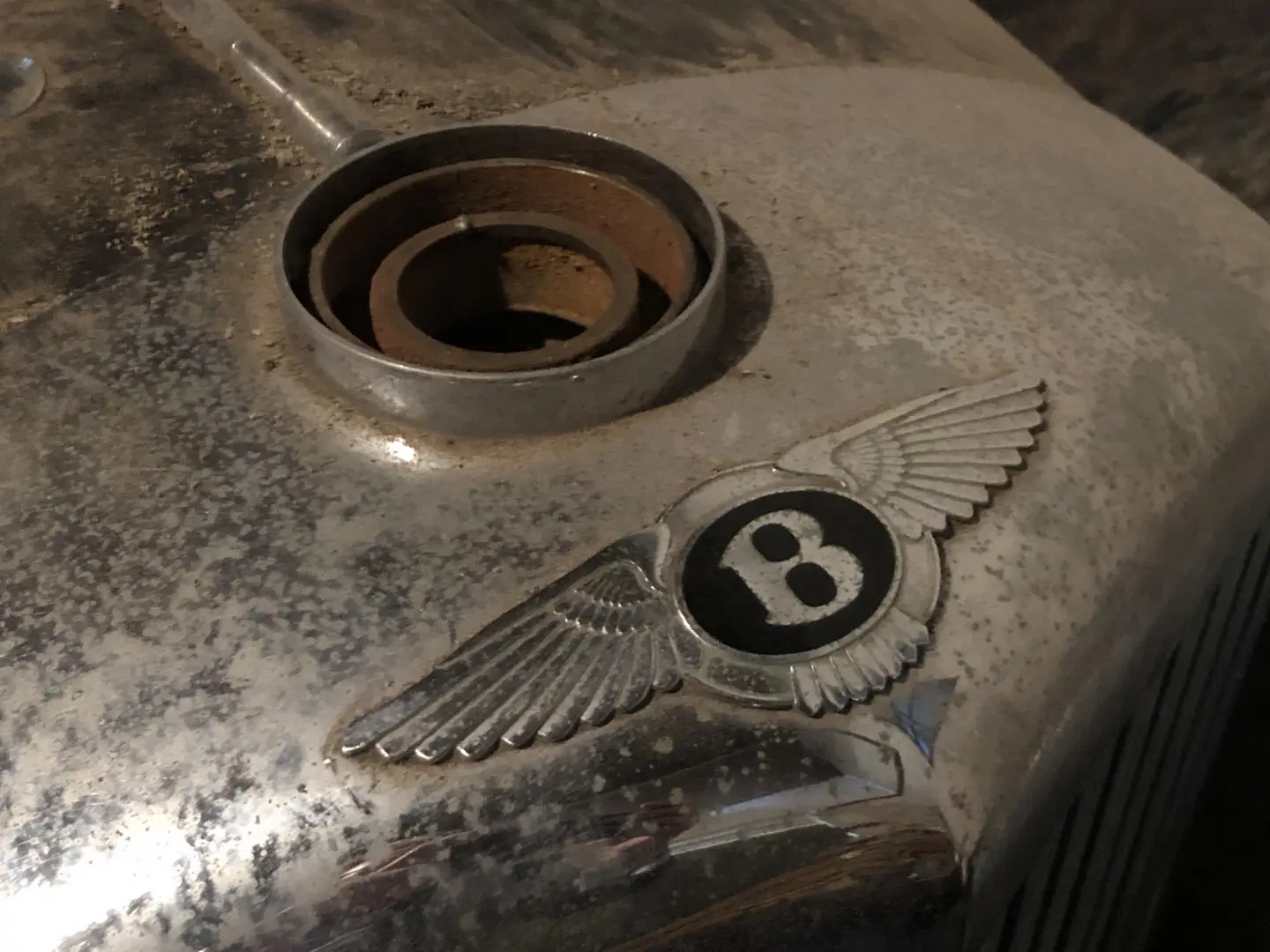 Emblema Bentley.