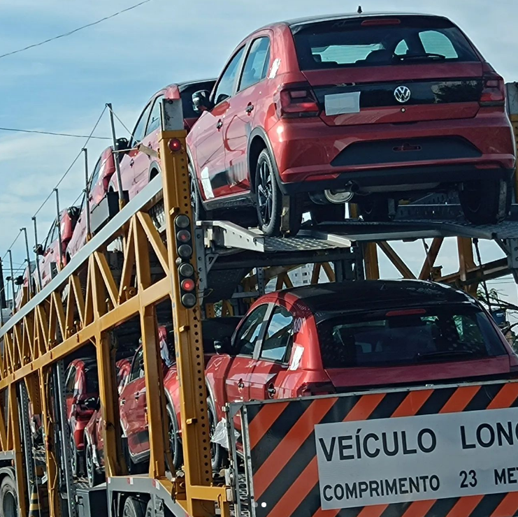 Edição de despedida do Gol é flagrada saindo da fábrica