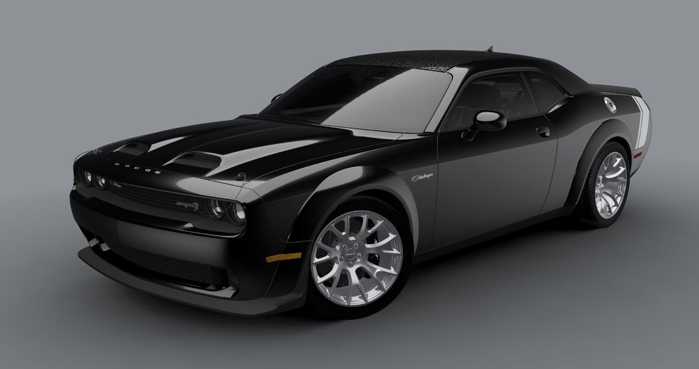 Dodge Challenger Black Ghost, primeiro da nova série