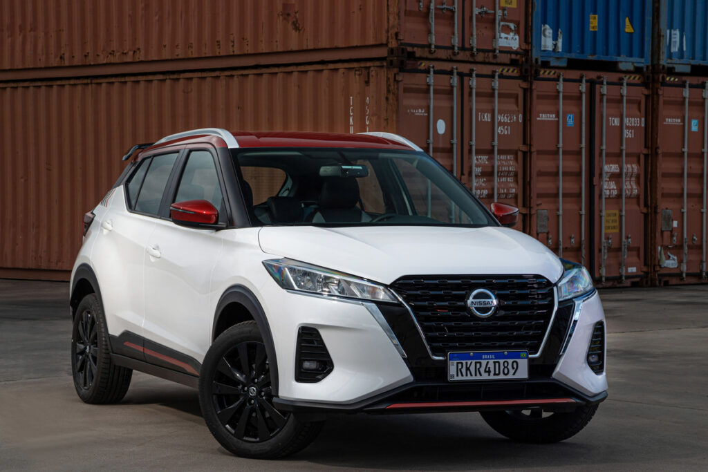 Nissan Kicks XPlay