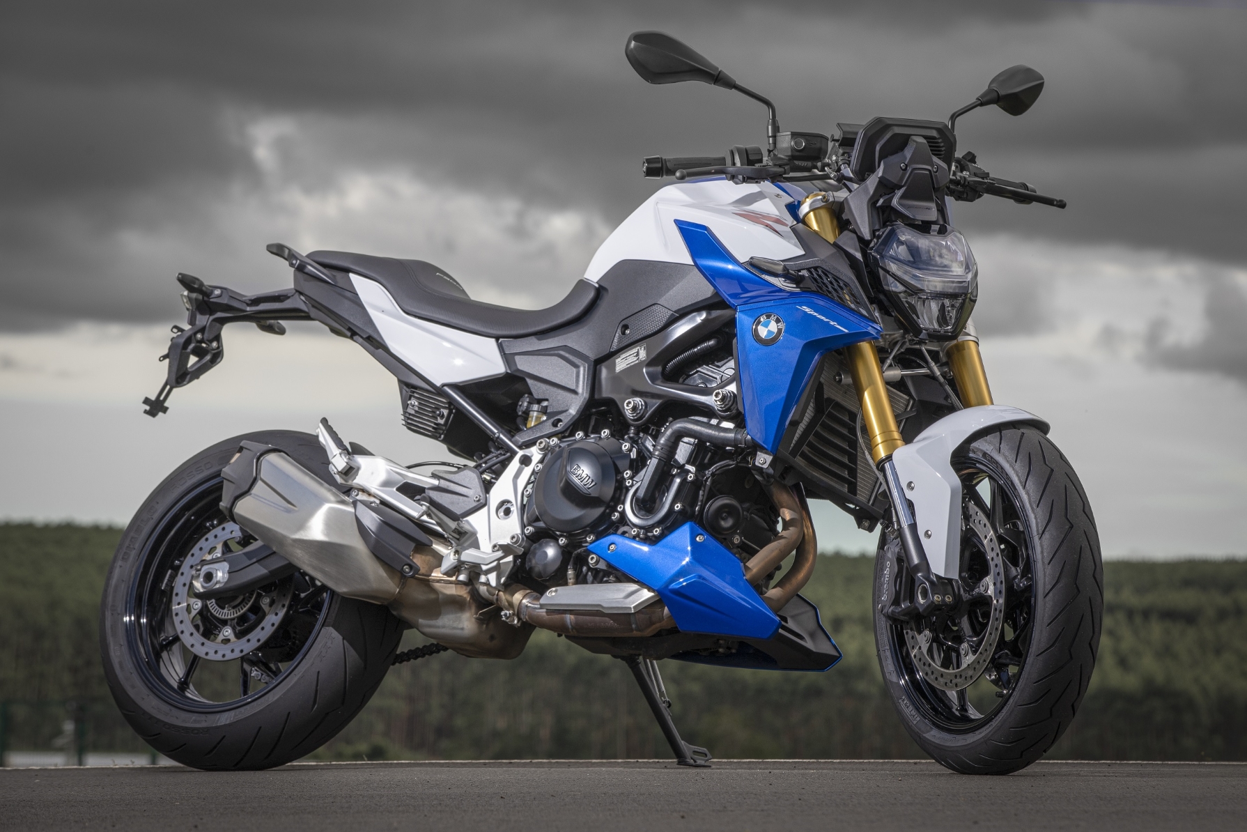 BMW F 900R Sport e F 900R Sport Plus formam a dupla dinâmica