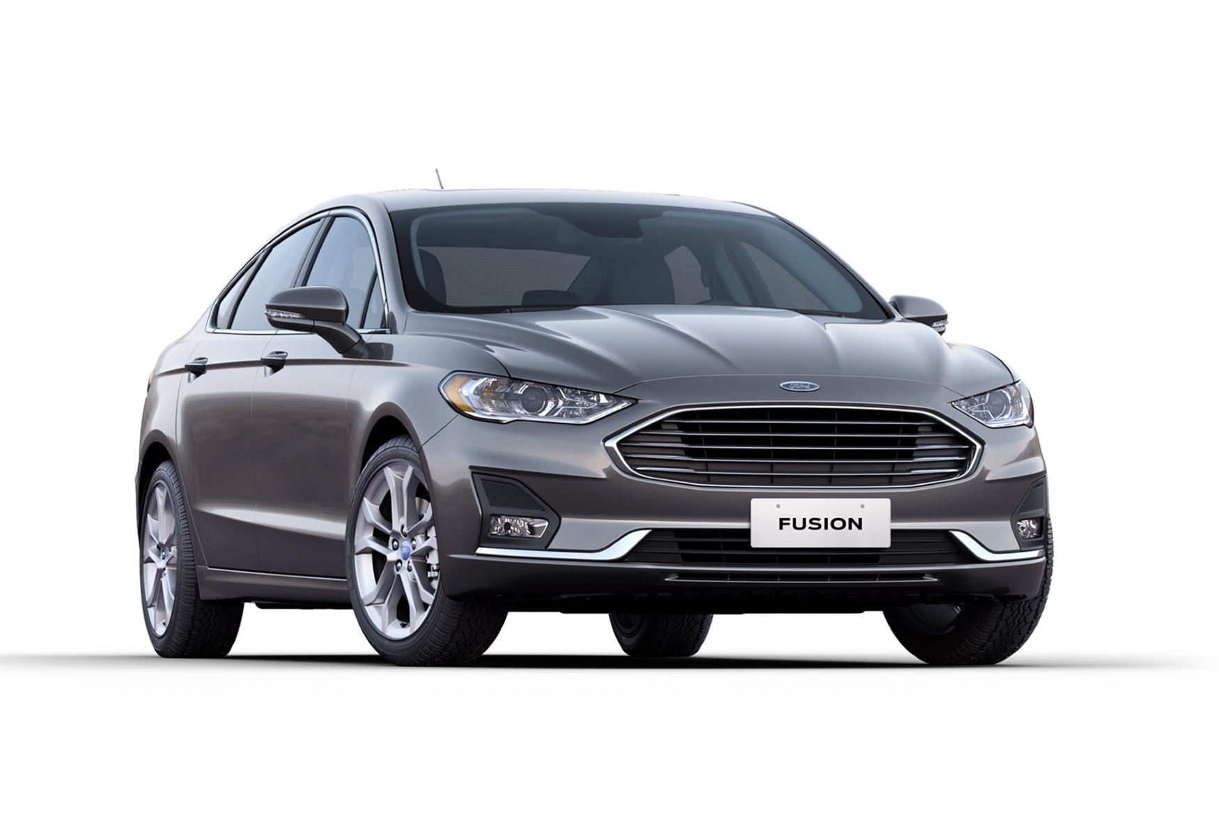 Ford Fusion SEL sedan modelo 2019 última geração cinza escuro de frente no estúdio