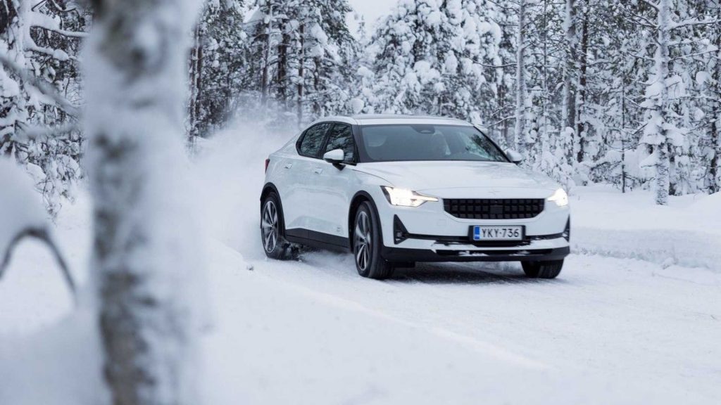 Novo showroom da Polestar na Finlândia; teste drive.