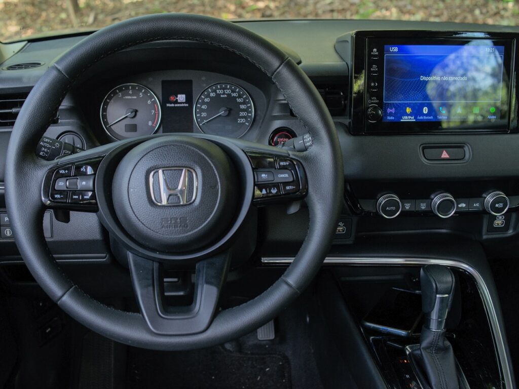 Instrumentos do painel do Honda HR-V EXL 2023