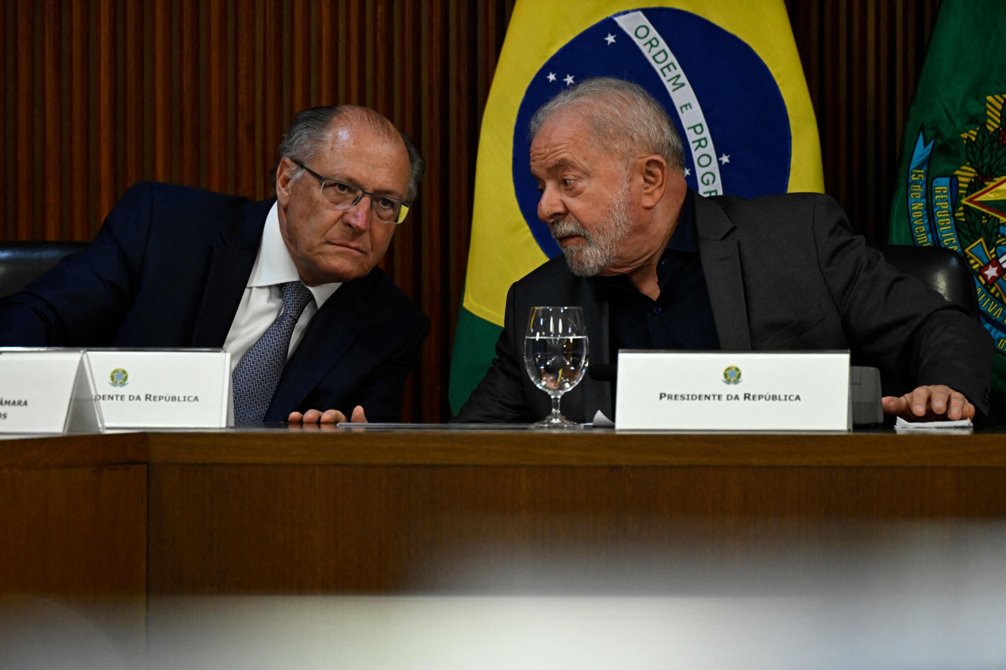 Vice-presidente Geraldo Alckmin se reuniu com representantes das empresas de tecnologia para debater sobre melhorias na indústria de semicondutores