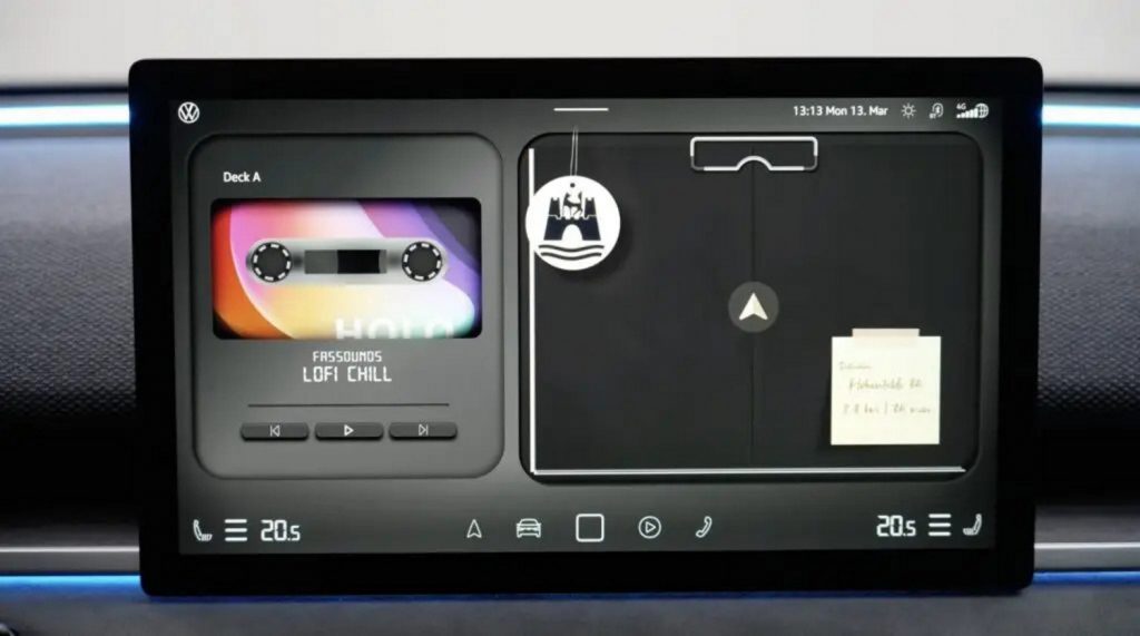 Volkswagen ID.2all Concept tem quadro de instrumentos e  multimídia com layouts que remetem ao Fusca e ao Golf: nesta imagem, instrumentos do Golf e toca fitas.