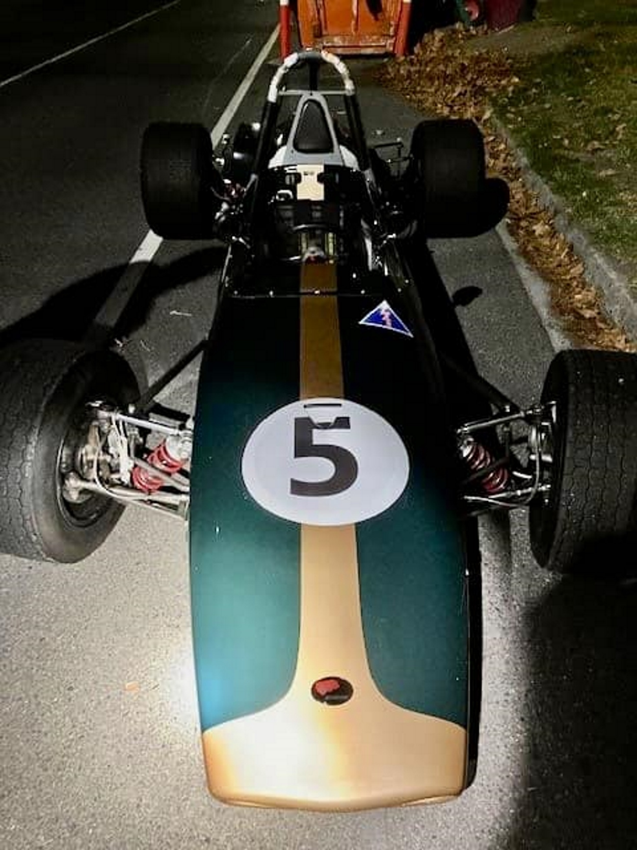 Brabham BT21 visto de cima. Este foi o carro de corrida com câmbio manual alvo do crime na Austrália.