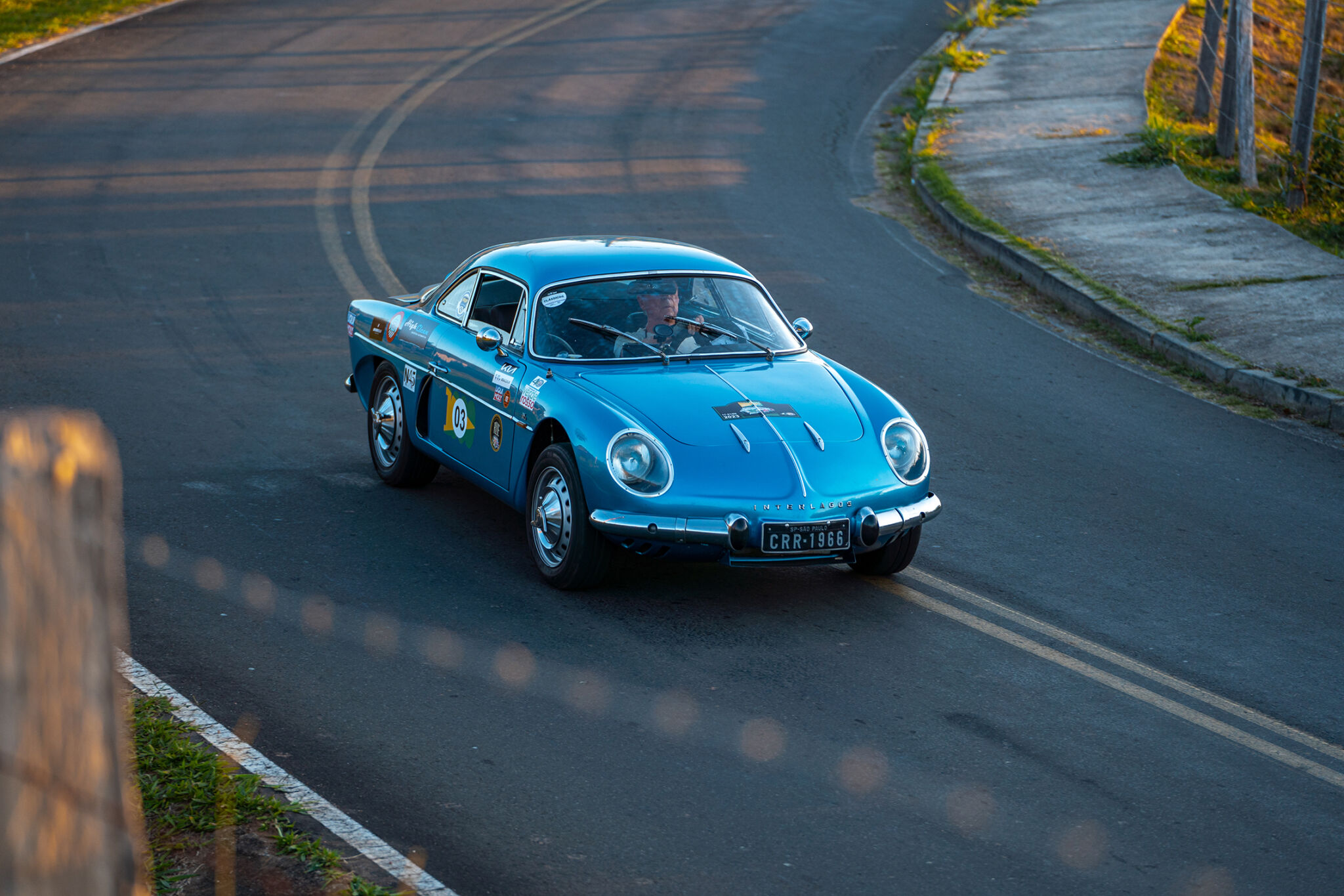 Willys Interlagos 1966 em prova da competição.