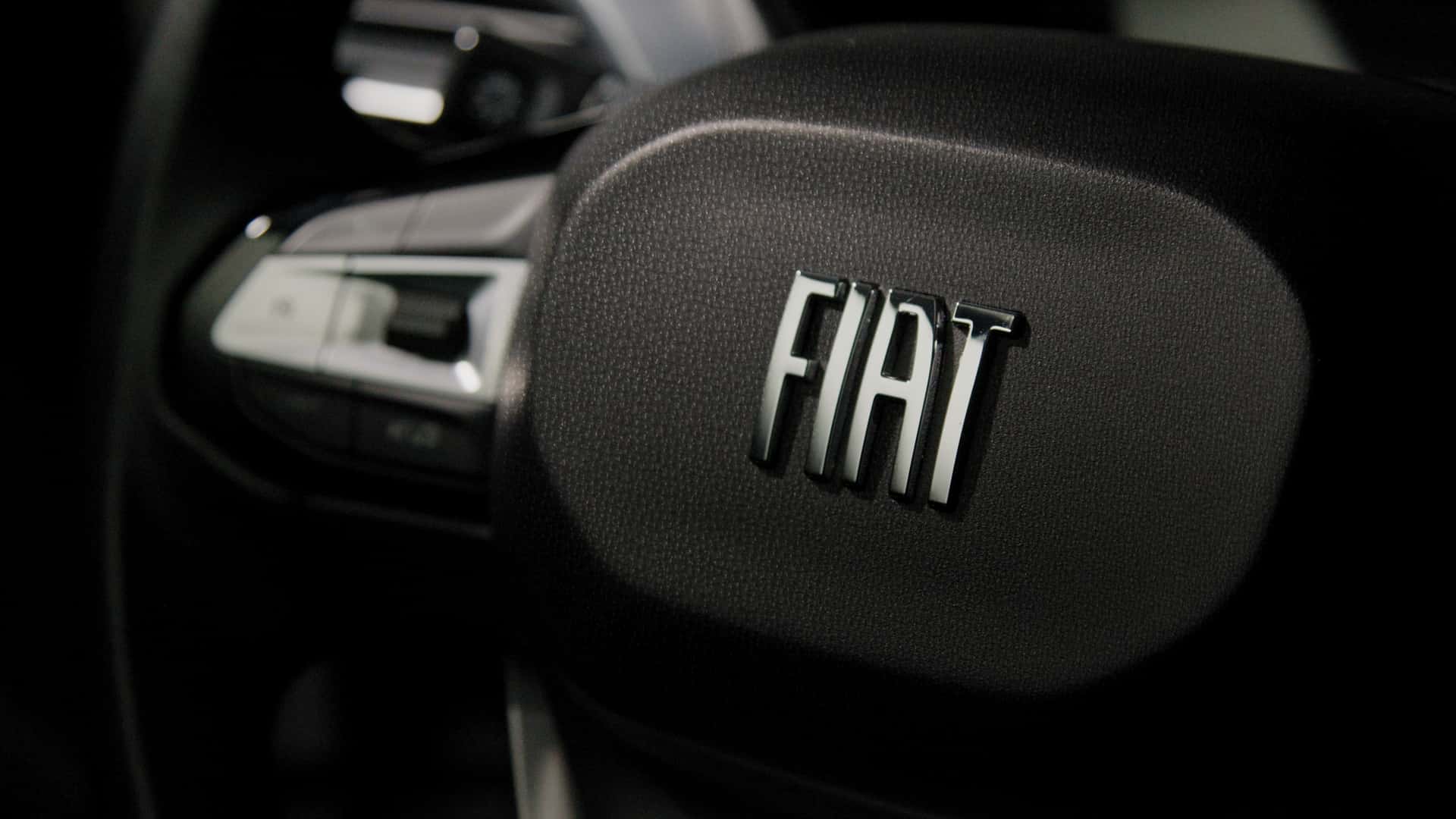 Fiat Titano pickup truck leather steering wheel. 