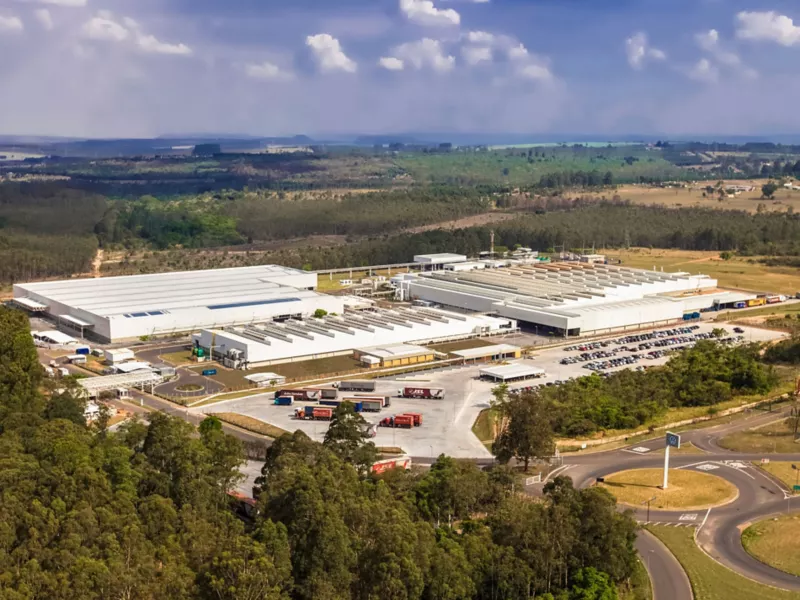 vista de cima; unidade de São Carlos (SP). Volkswagen anuncia paralisação em três fábricas do Brasil.