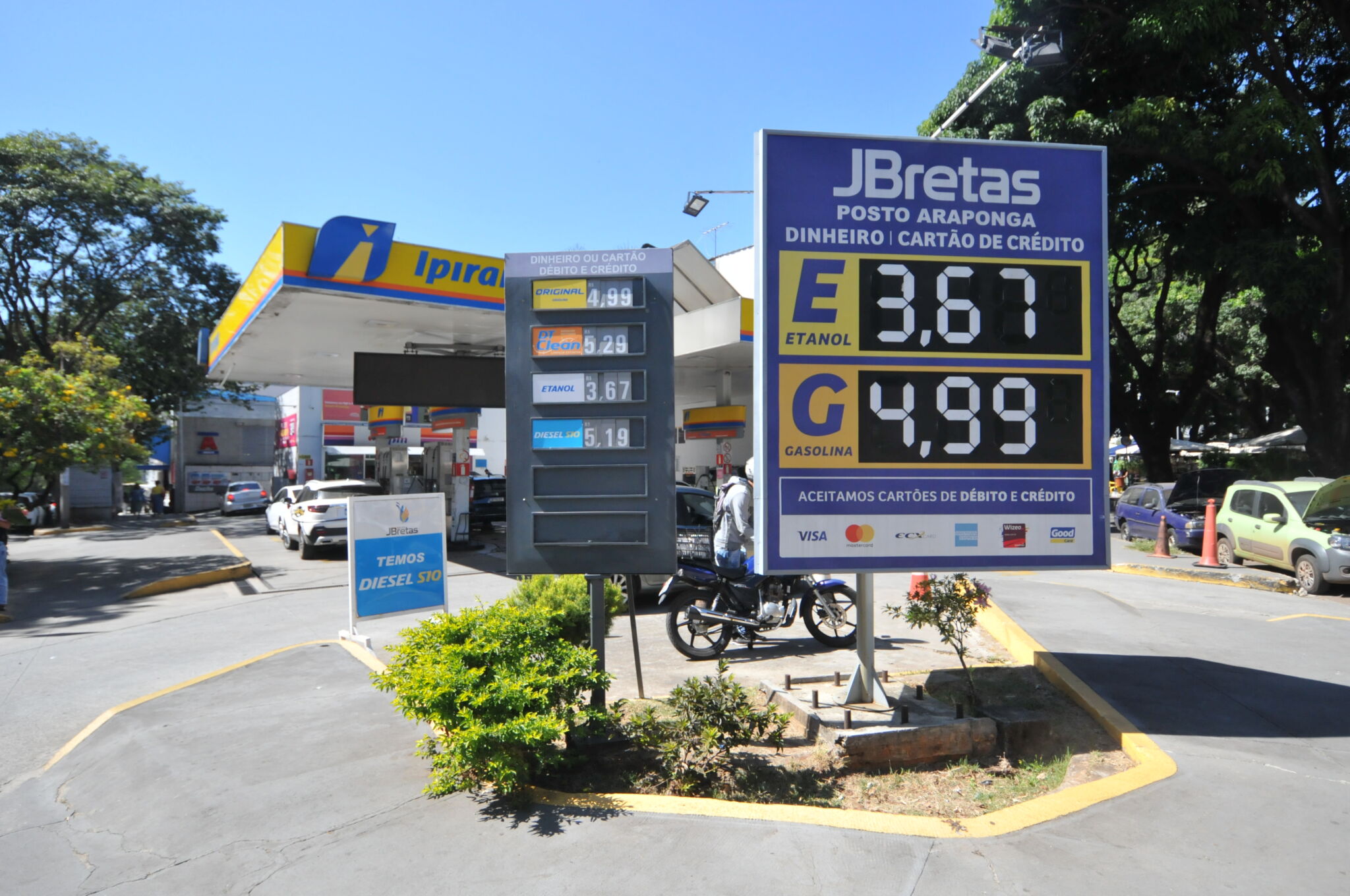 Distrito Federal, Minas Gerais, Rio e São Paulo são alguns dos locais em que vale a pena abastecer com etanol ao invés de gasolina
