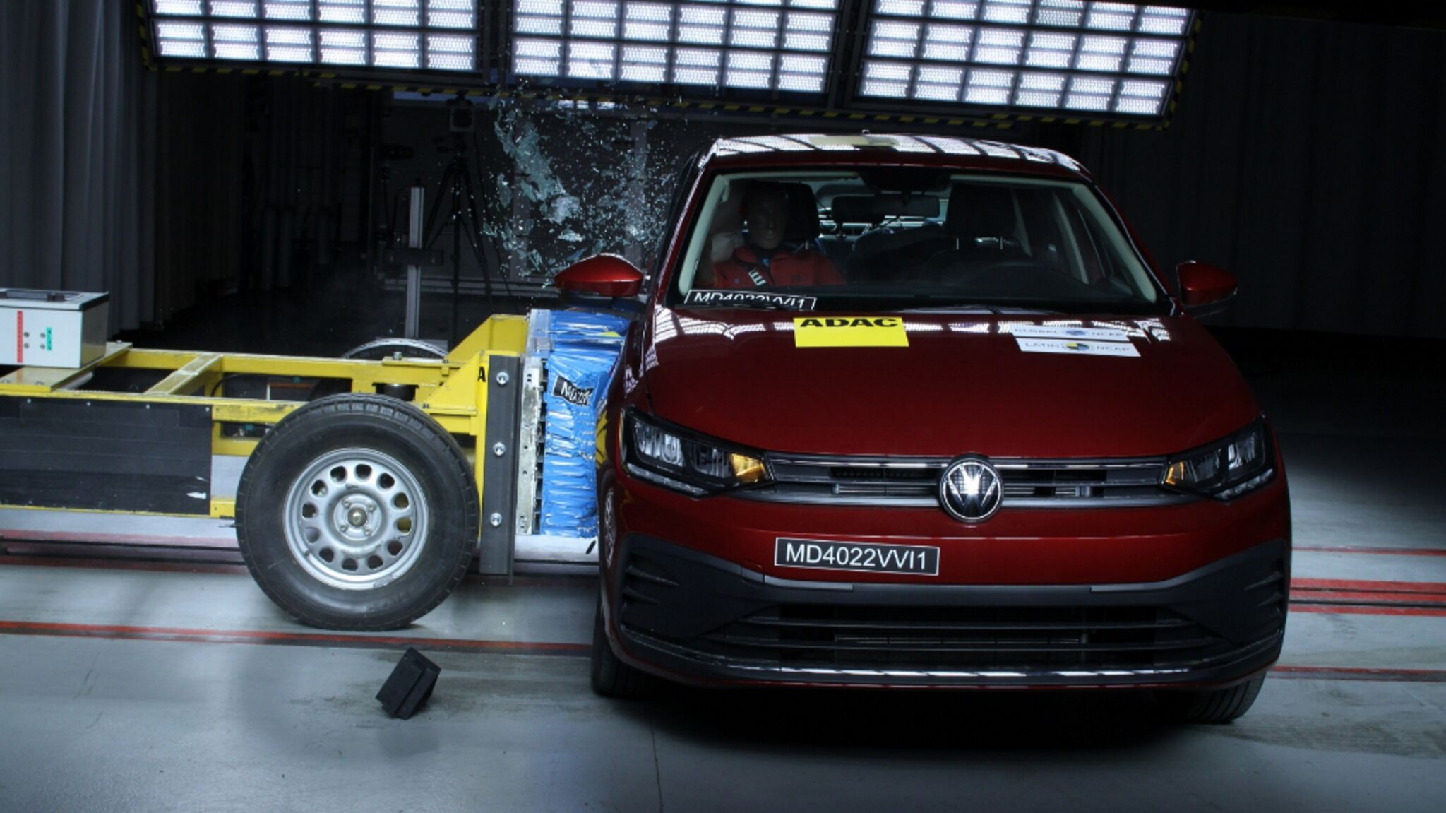 volkswagen virtus vermelho 2023 crash test do latin ncap nota maxima cinco estrelas impacto lateral