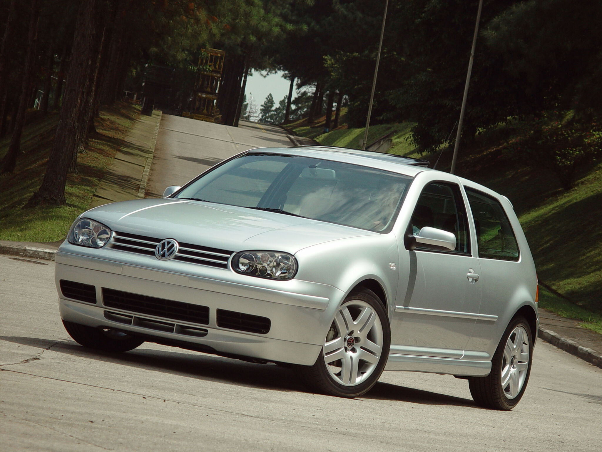 Volkswagen Golf GTI VR6 2003 de frente