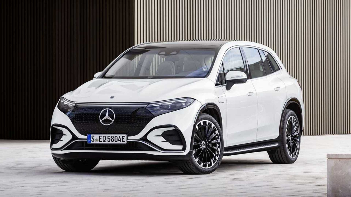 Mercedes EQS SUV