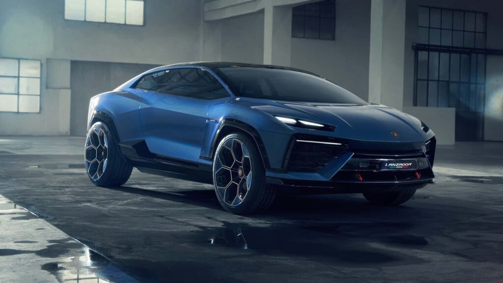 Lamborghini Lanzador azul vista da diagonal frontal. O primeiro carro 100% elétrico da marca.