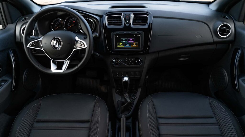 Interior do Renault Sandero Stepway 2023 