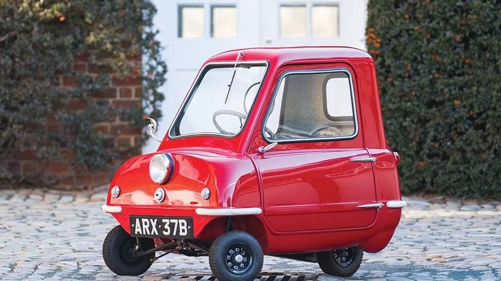 Menor carro do mundo Peel P50