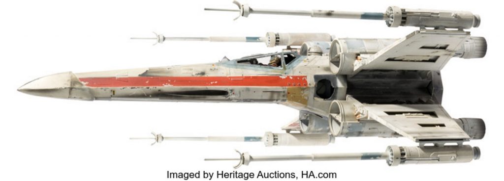 Nave X-Wing, de Star Wars, de lado.