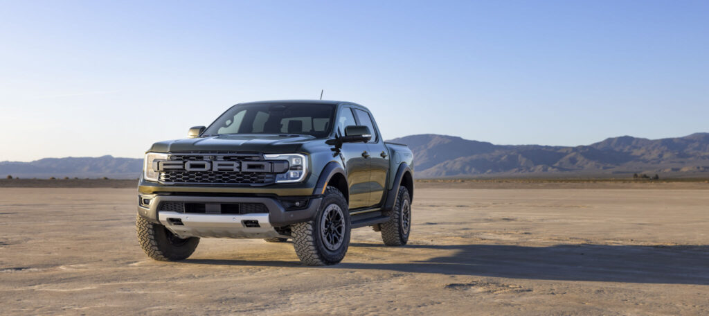 Nova Ford Ranger Raptor vista de frente.