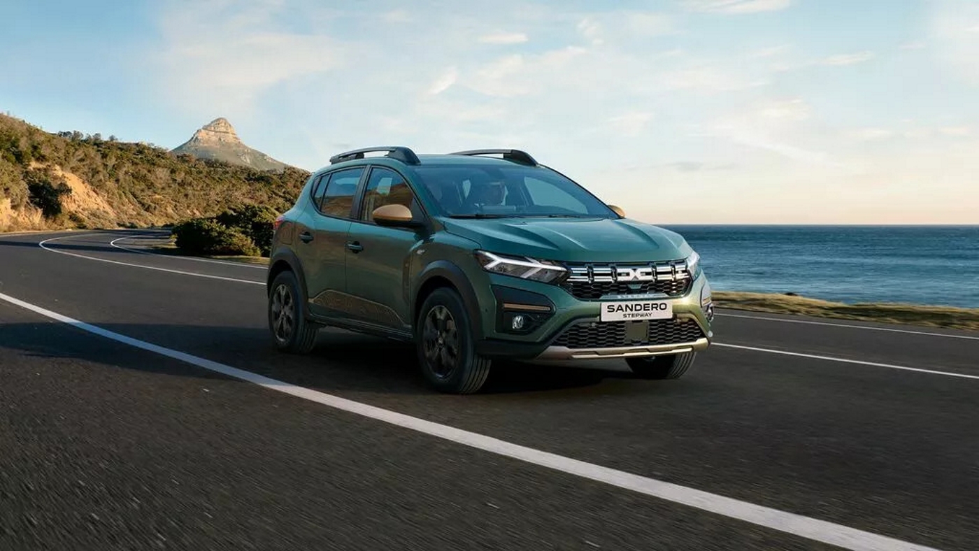 Dacia Sandero Stepway de frente me movimento