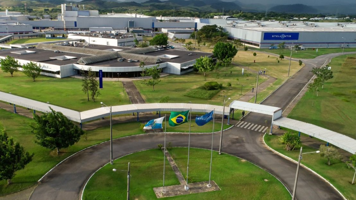 Stellantis anuncia investimento de R$ 2,5 bilhões na planta de Porto Real (RJ)