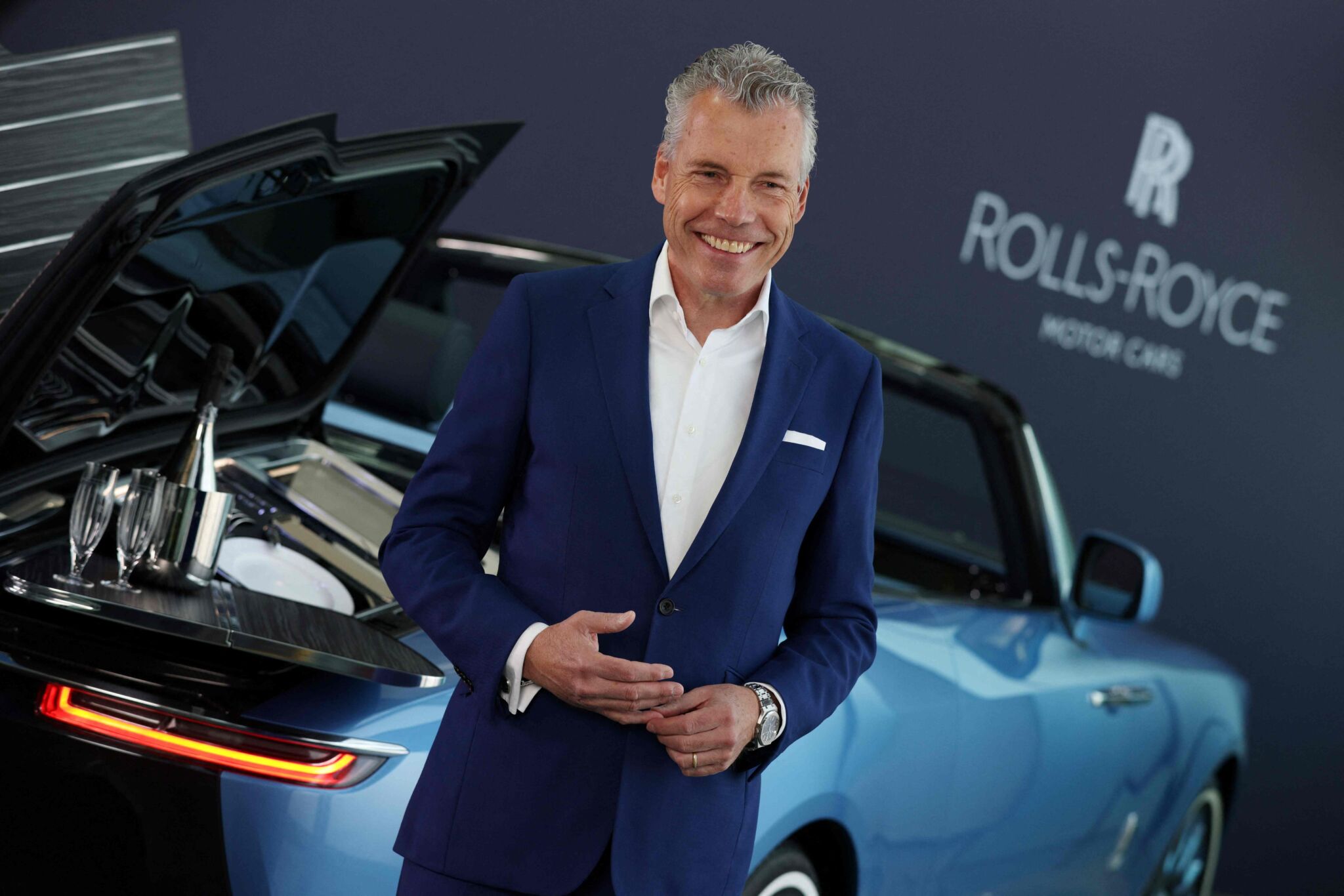 CEO que revolucionou a Rolls-Royce sairá do comando; BMW assumirá a direção? Entenda