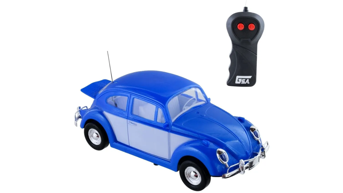 Fusca azul de controle remoto como presente para dia das crianças