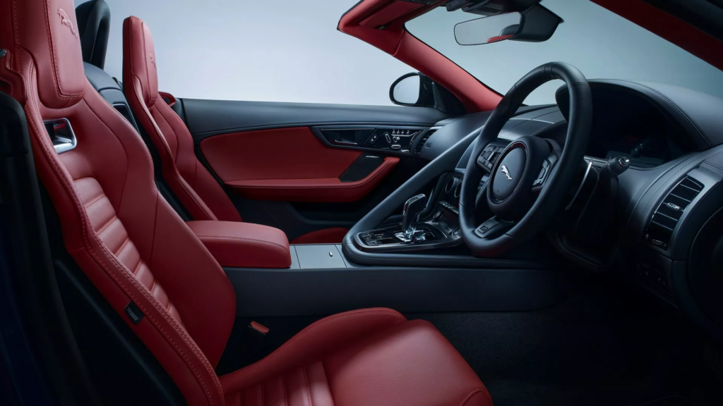 Interior da nova edição especial do Jaguar F-Type.